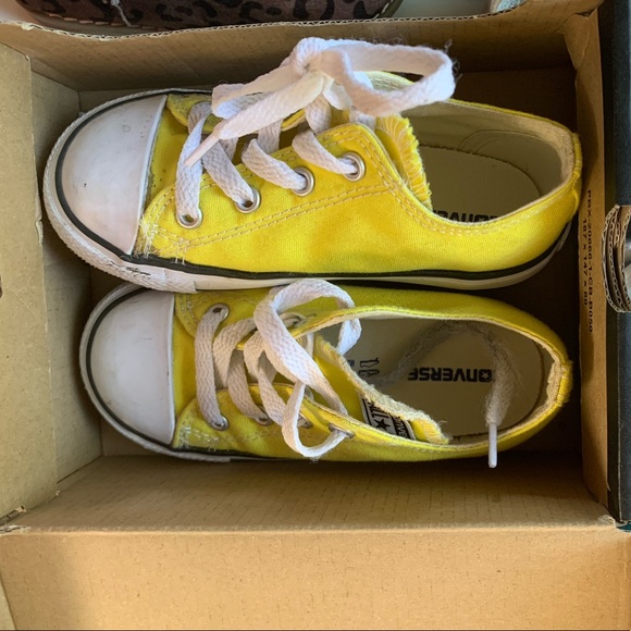 yellow converse toddler